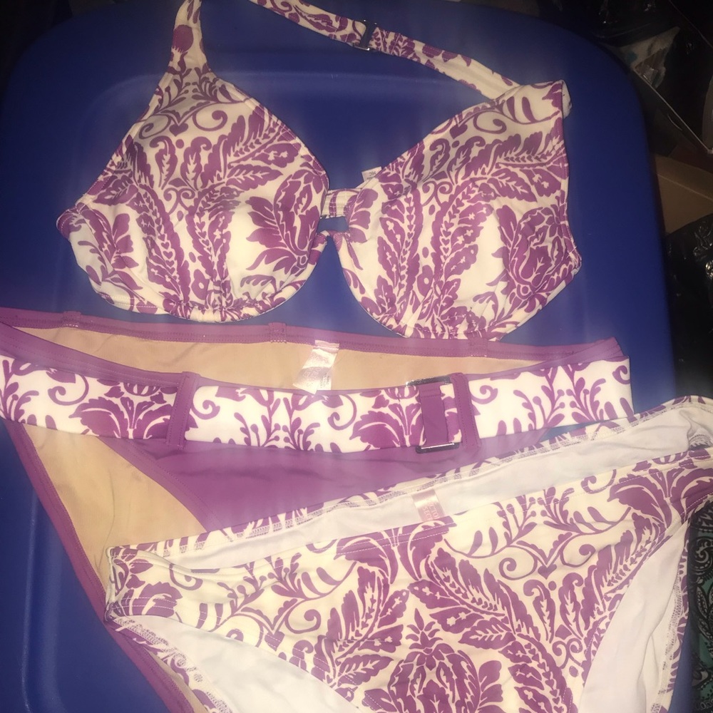 Victoria’s Secret 3 piece bikini set 36C large